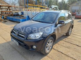 Online aukce: TOYOTA  RAV4