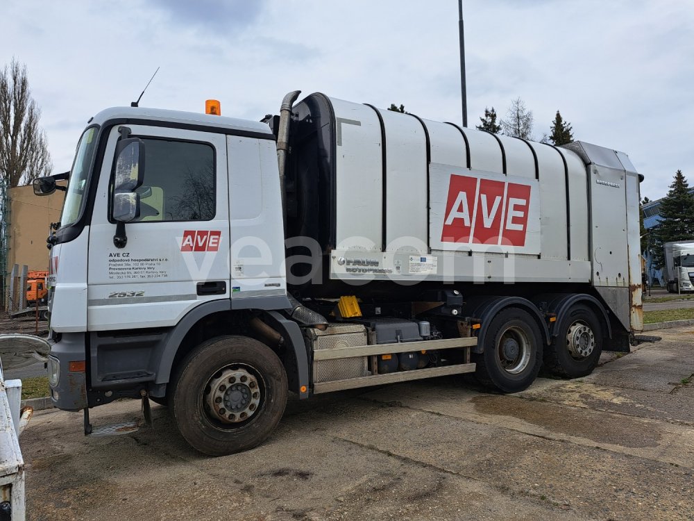 Aukcja internetowa: MERCEDES-BENZ  ACTROS 2532 L