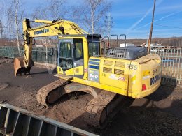 Online aukce: KOMATSU  PC 240