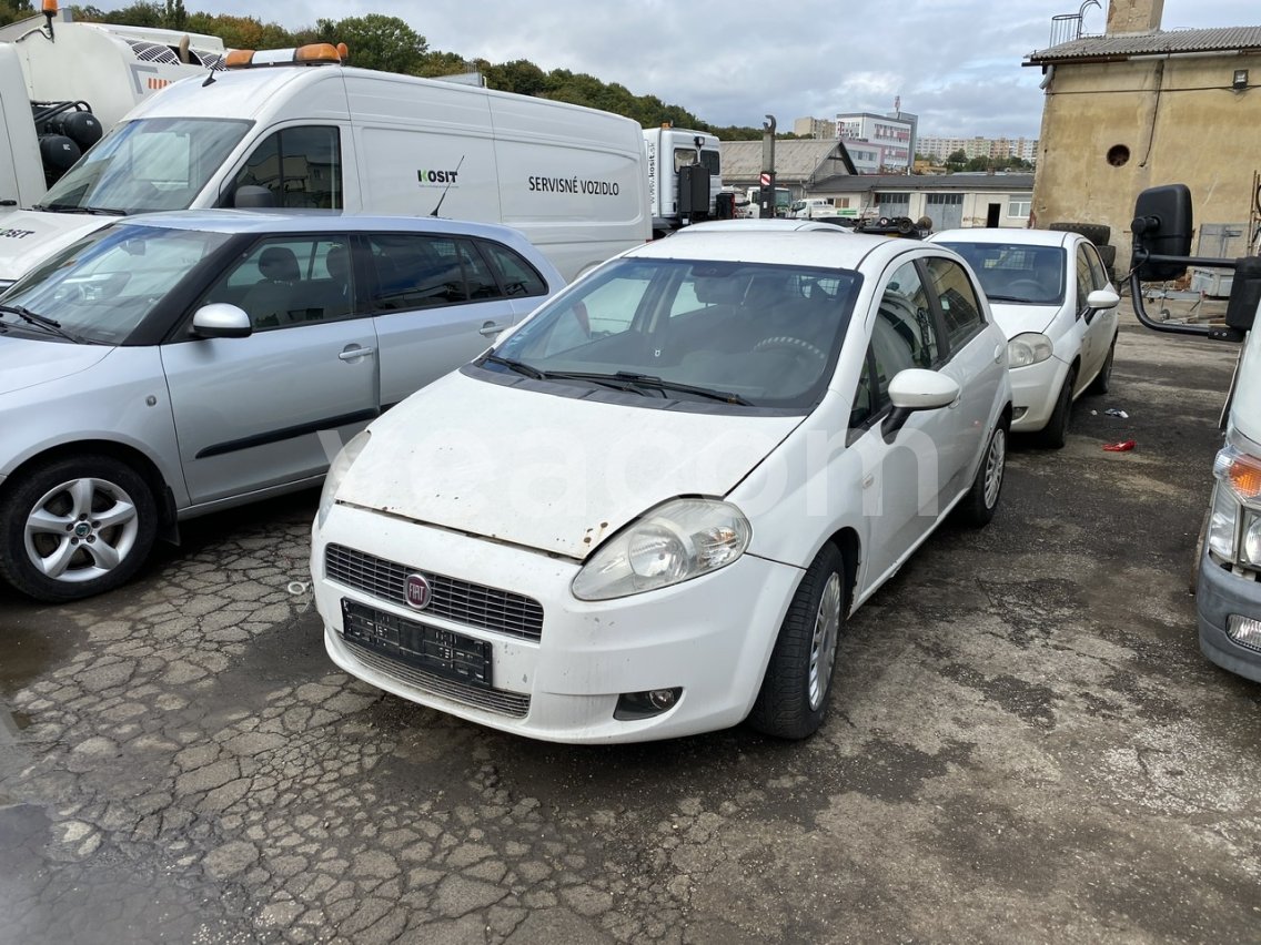 Online-Versteigerung: FIAT  PUNTO