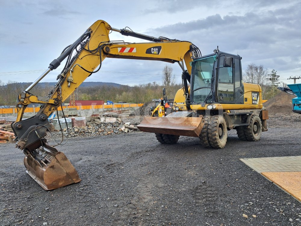 Aukcja internetowa: CAT  M313D