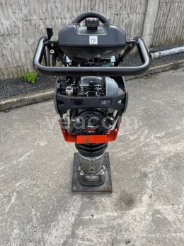 Aukcja internetowa:   HUSQVARNA LT6005