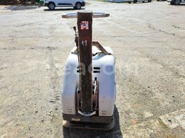 Online aukce:   TREMIX  MV480