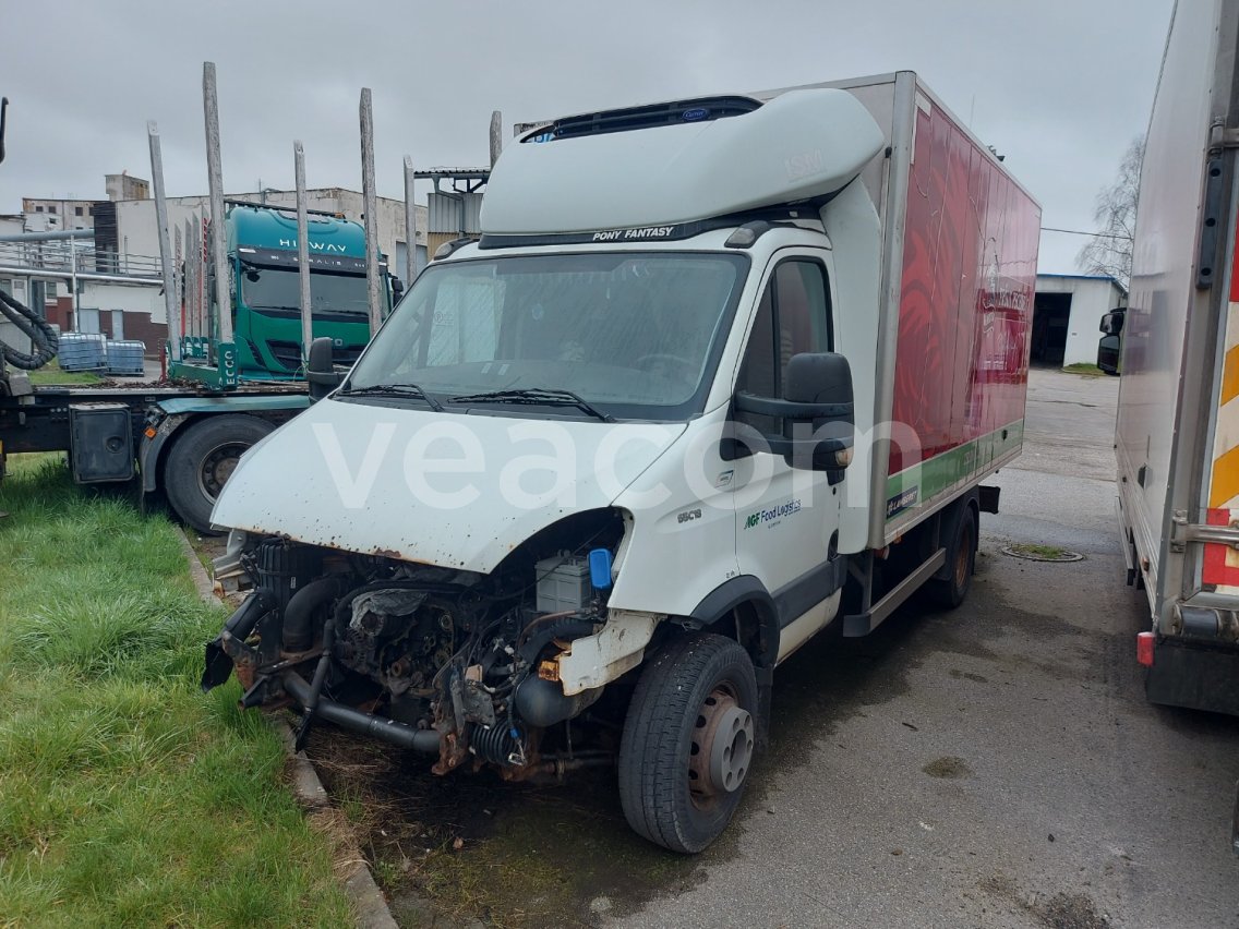 Online árverés: IVECO  DAILY CHLADÍRENSKÝ