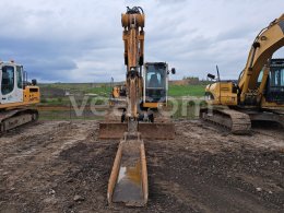 Online auction: LIEBHERR  R900