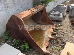Online aukce:   PODKOPOVÁ LYŽICA 2M3