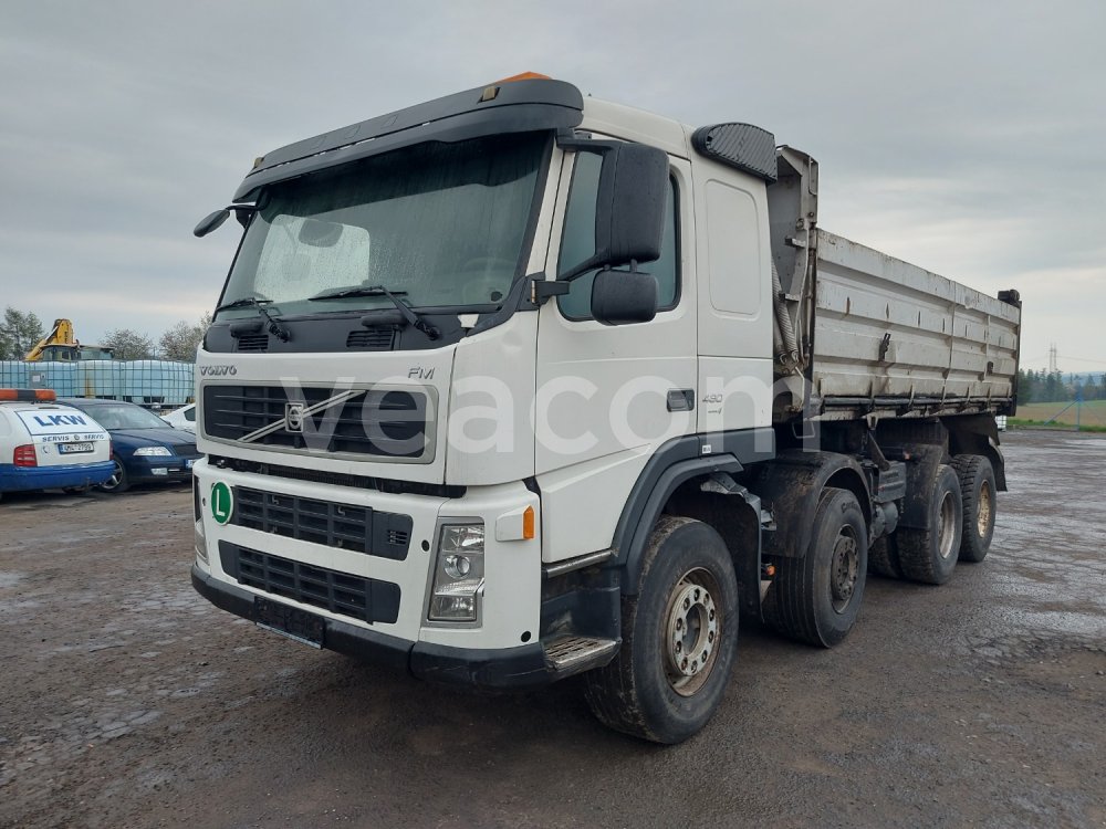 Online aukce: VOLVO  FM 430 8X4