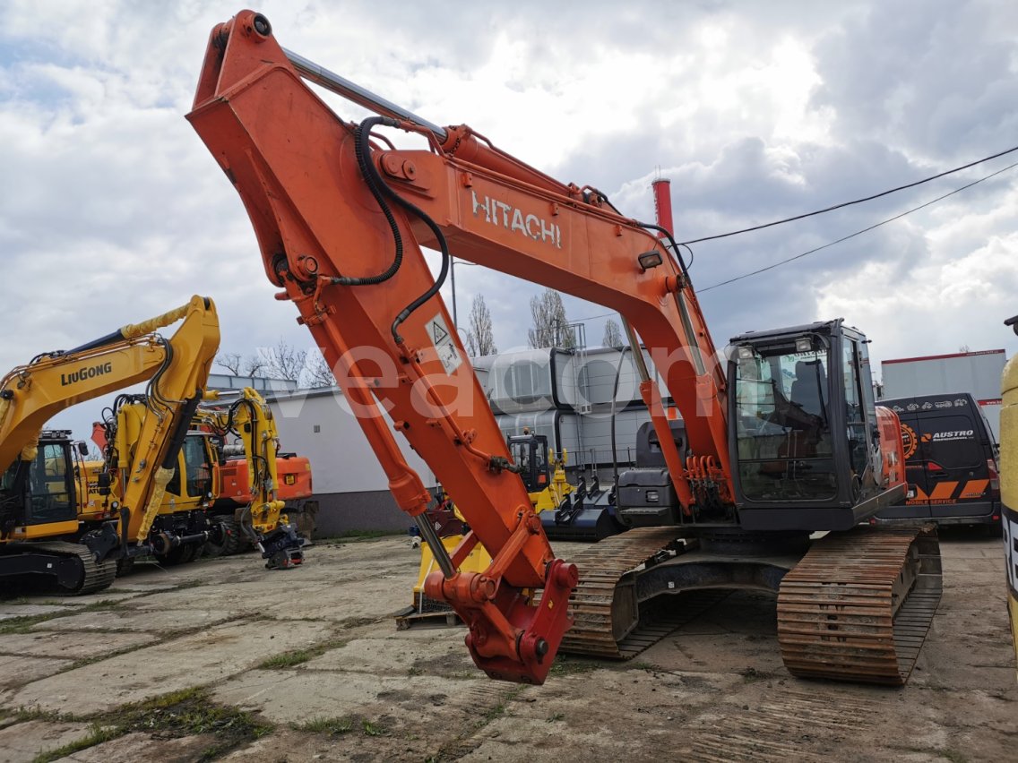 Online aukce: HITACHI  ZX180LC