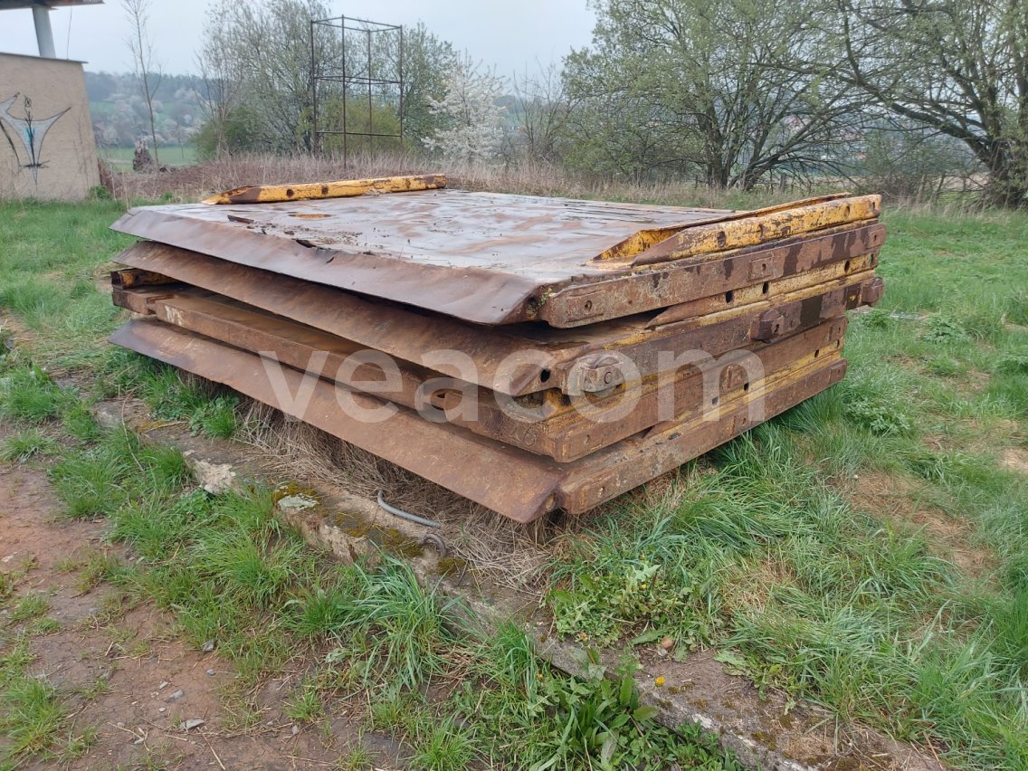 Online aukce:   2 KS VÝKOPOVÉ BEDNĚNÍ - VELKOPLOŠNÉ PAŽENÍ, BEZ ROZPĚR, R: 350 X 235 CM