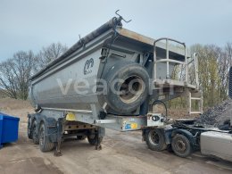 Online aukce: MENCI  SA 743R