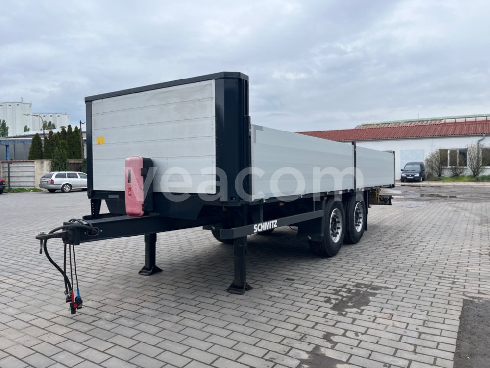Aukcja internetowa:  SCHMITZ CARGOBULL GOTHA SGF