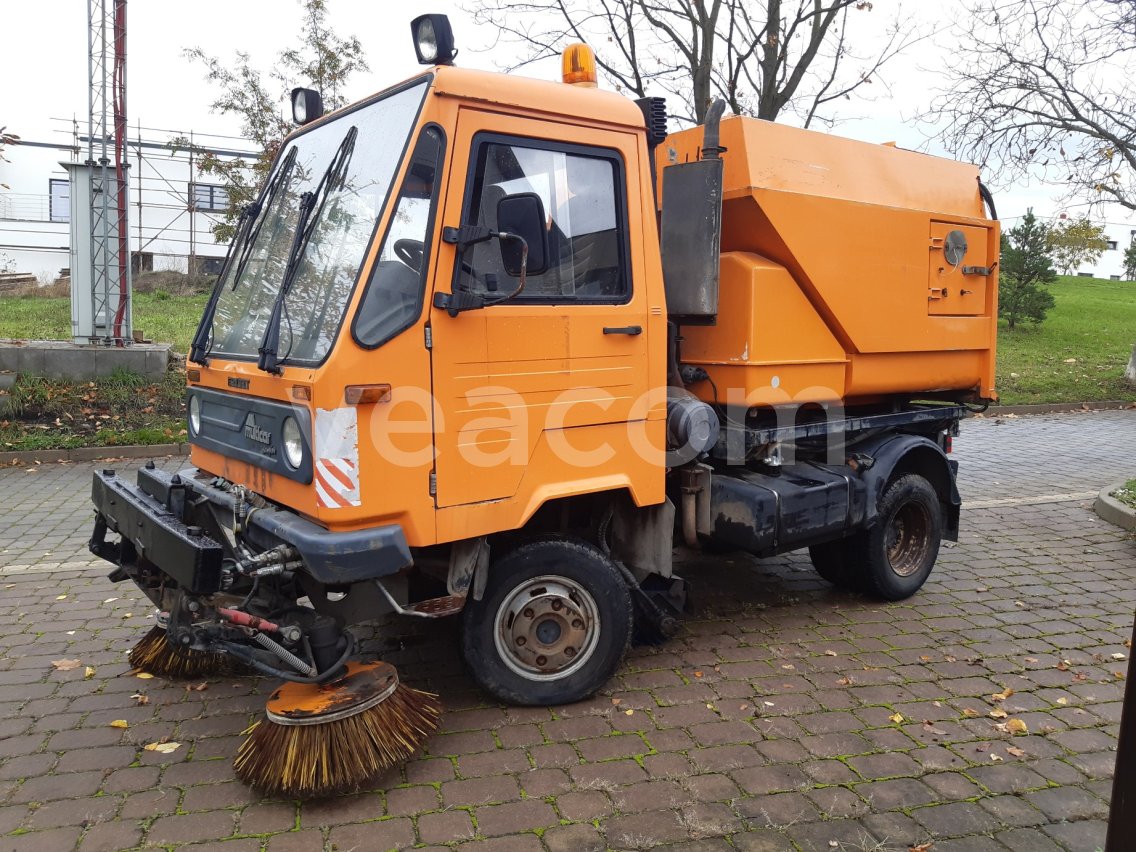 Online aukce: MULTICAR  M26