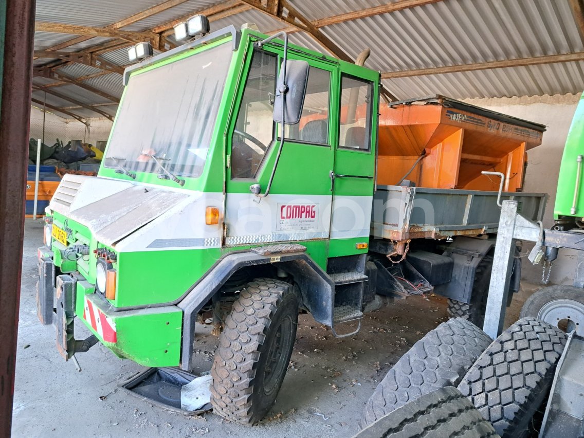 Online auction: PRAGA  UV 80 4X4 + NÁSTAVBY