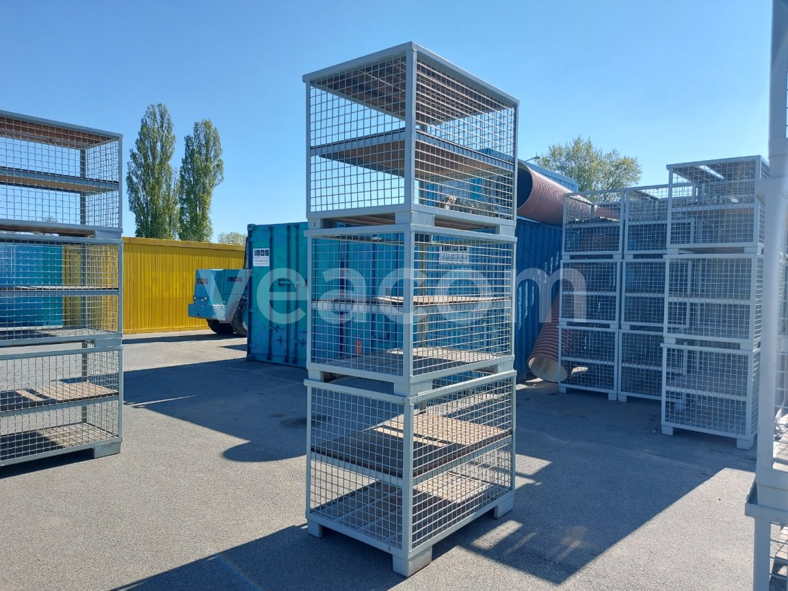 Online aukce:   GITTERBOX (D) 3 KS