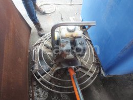 Интернет-аукцион:   BETONOVÁ STĚRKA BELLE (IČ: N0003738)