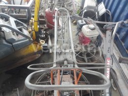 Online aukce:   BETONOVÁ STĚRKA ZREMB ZD-800 (IČ: DZ001)