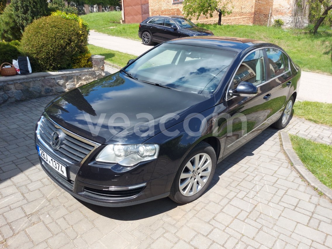 Online-Versteigerung: VOLKSWAGEN  PASSAT