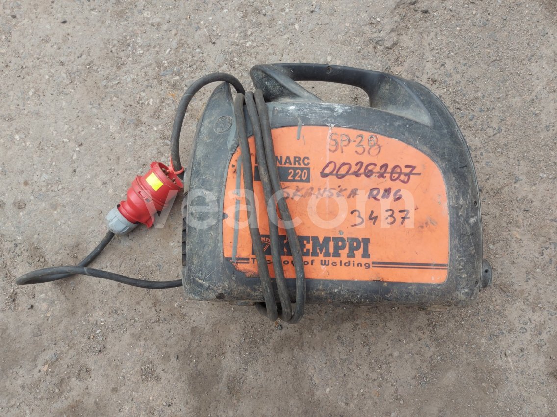 Online auction:   SVÁŘEČKA KEMPPI MINARC 220 (IČ: N0003437)