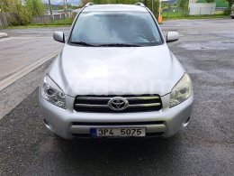 Online aukce:   TOYOTA RAV4