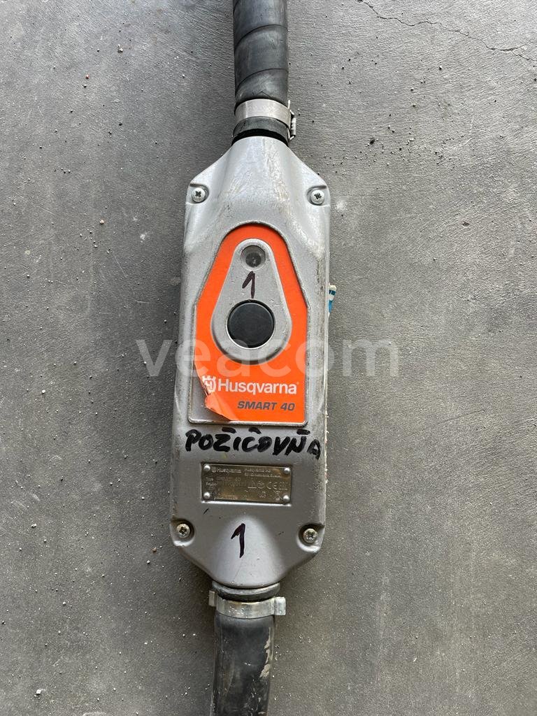 Online auction:   HUSQVARNA SMART 40