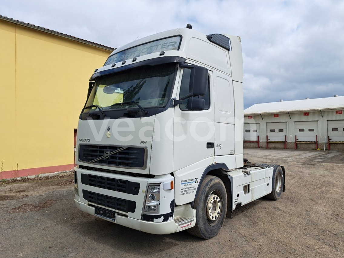 Online árverés: VOLVO  FH 13 440