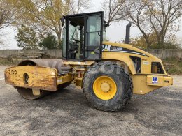 Online aukce: CATERPILLAR  CS 583E