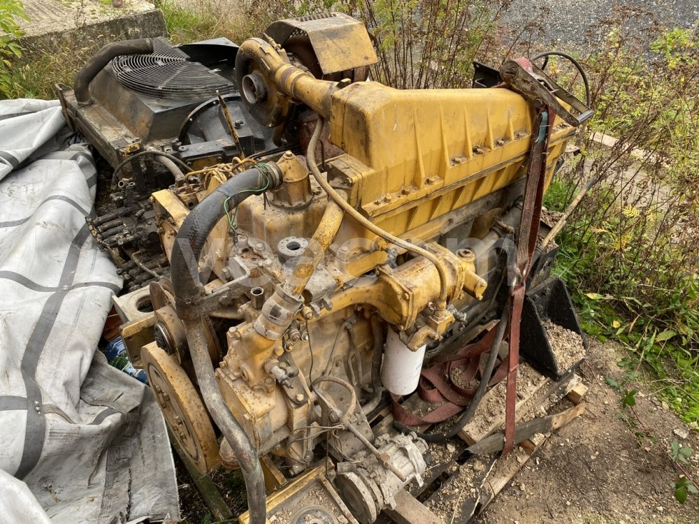 Online aukce: CAT  Motor 330B