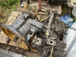 Online aukce: CAT  Motor 330B