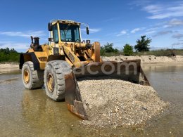 Online aukce: LIEBHERR  L551