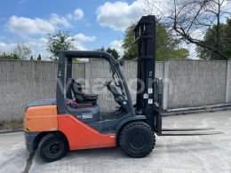 Online aukce: TOYOTA  F35
