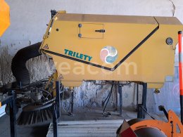 Online aukce:  TRILETY – SBĚRNÁ NÁSTAVBA