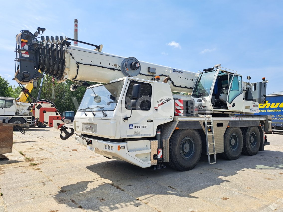 Online árverés:   GROVE GMK 3060L