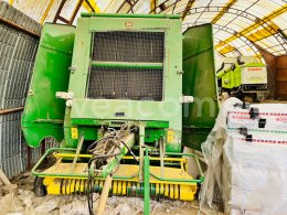 Aukcja internetowa: JOHN DEERE  590