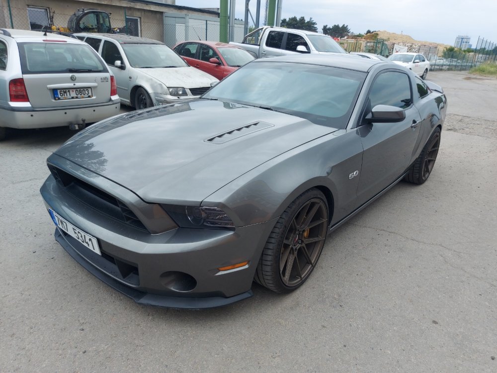 Online auction: FORD  MUSTANG SHELBY GT