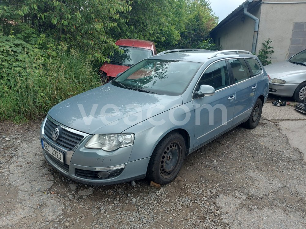 Online aukce: VOLKSWAGEN  PASSAT VARIANT