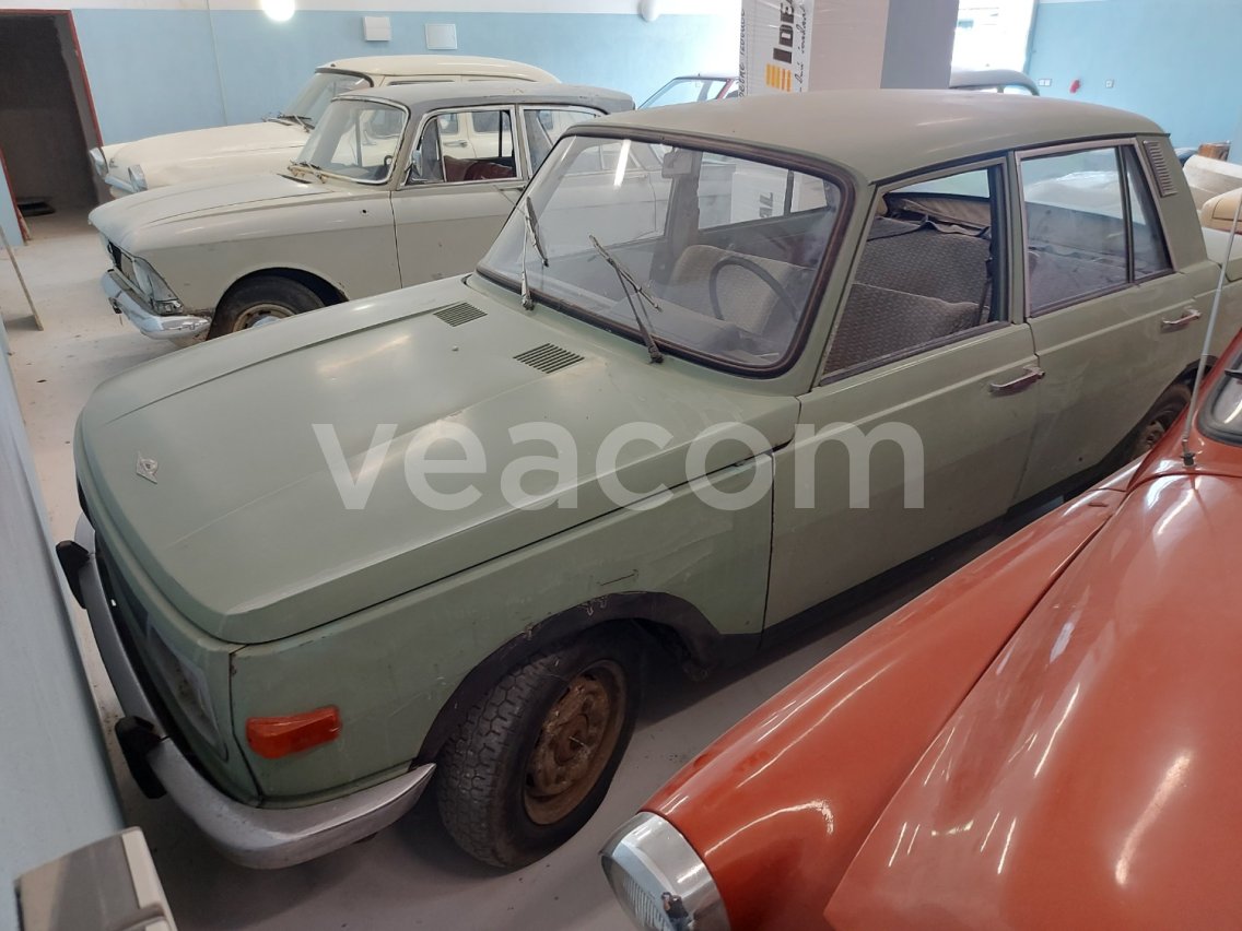 Online-Versteigerung:   WARTBURG 353 W