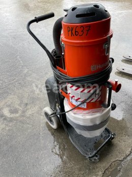 Online aukce:   HUSQVARNA S13