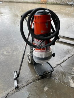 Online aukce:   HUSQVARNA S13