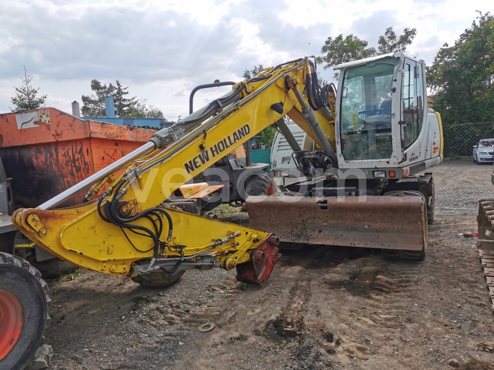 Online aukce: NEW HOLLAND  MH CITY