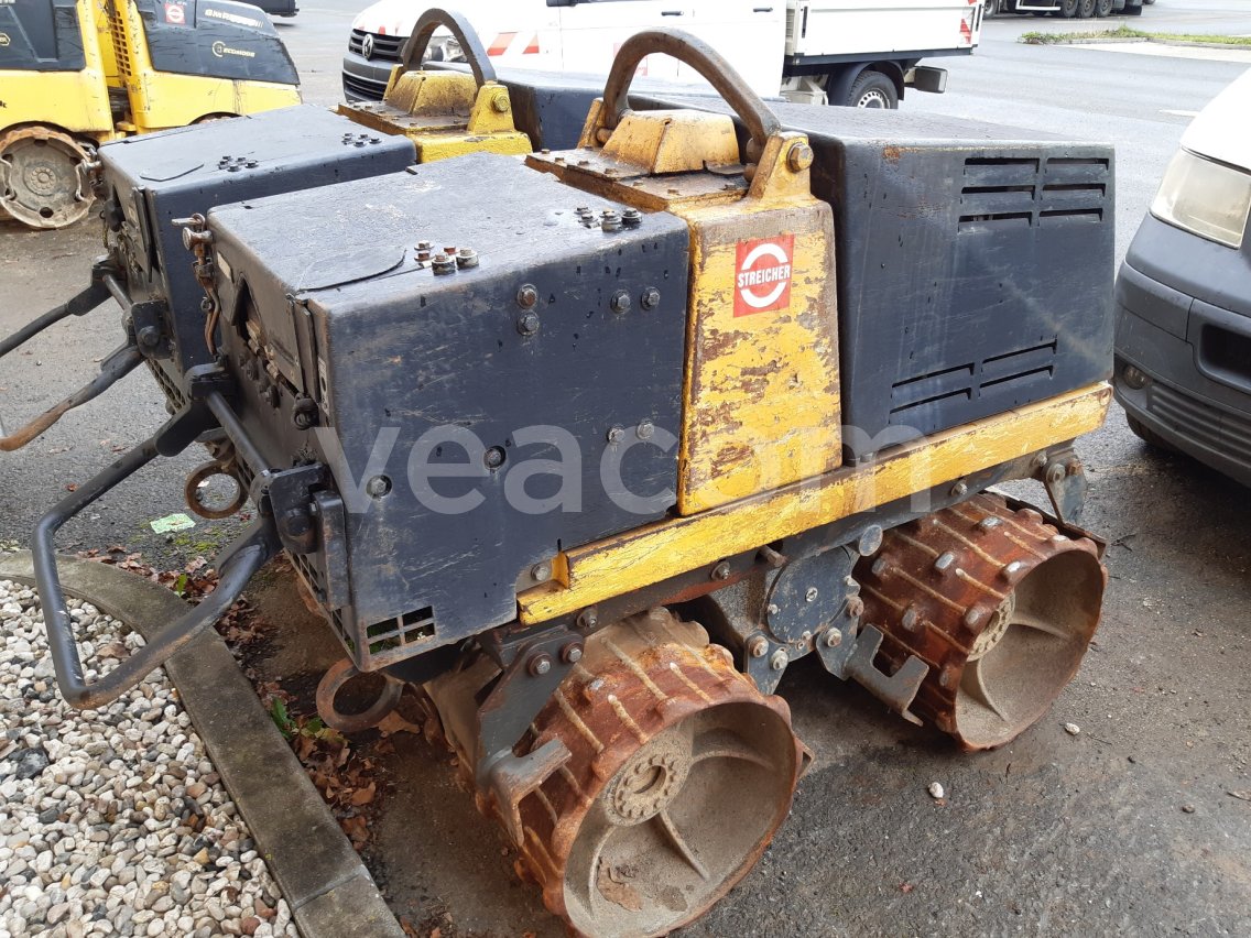 Online auction: BOMAG  BMP 851