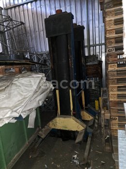 Online auction:   2KS SLOUPOVÝ ZVEDÁK SPD