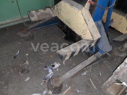 Online auction:   2KS SLOUPOVÝ ZVEDÁK SPD