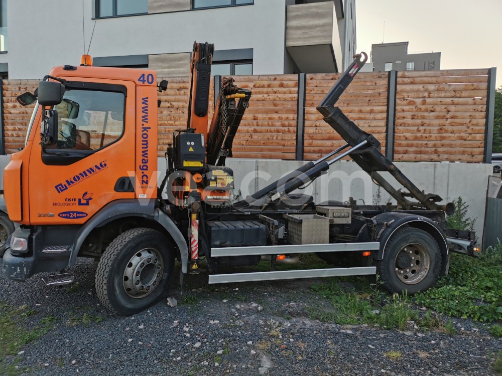 Online aukce: RENAULT  MIDLUM 220.14 + HR