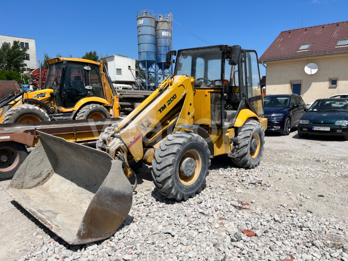 Aukcja internetowa:   JCB TM 200