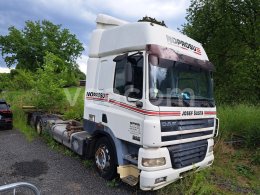 Online aukce: DAF  FAR CF85.430 6X2