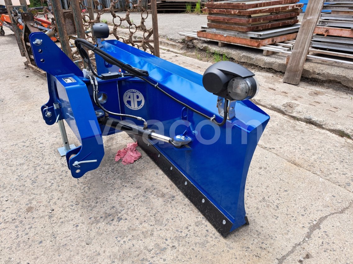 Online aukce:   MACHINEBOUW DBH 2500