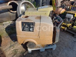 Online aukce:   2X WAP KARCHER HDS 75