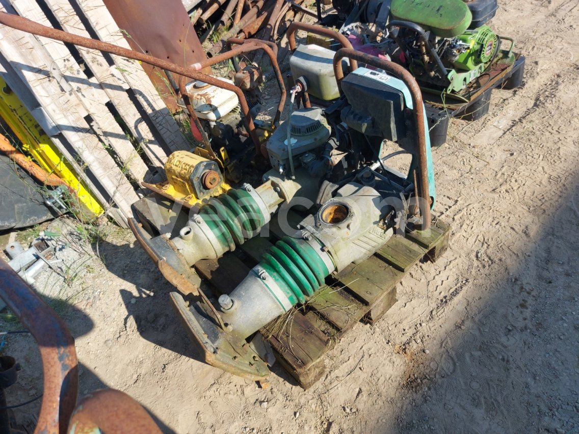 Online auction:   WACKER (2X VIBRAČNÍ PĚCH+VIBRAČNÍ DESKA)