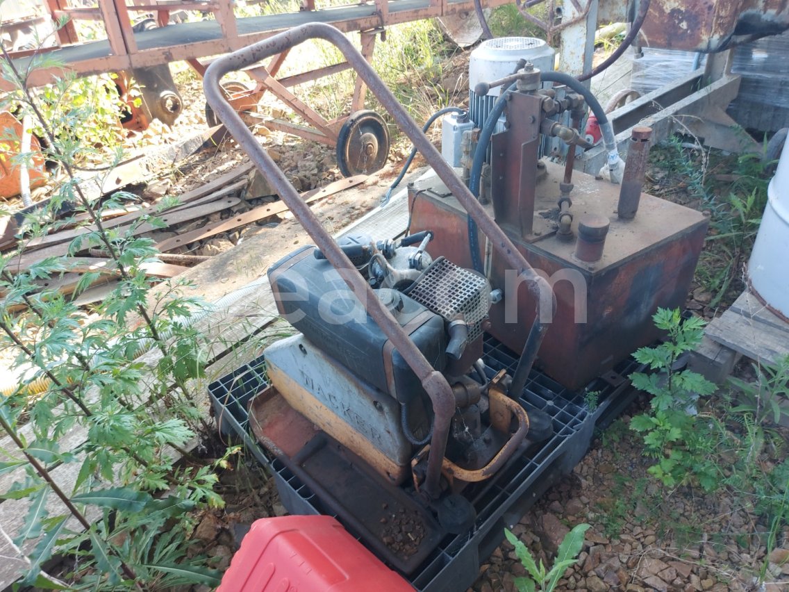 Online aukce:   WACKER 15D430