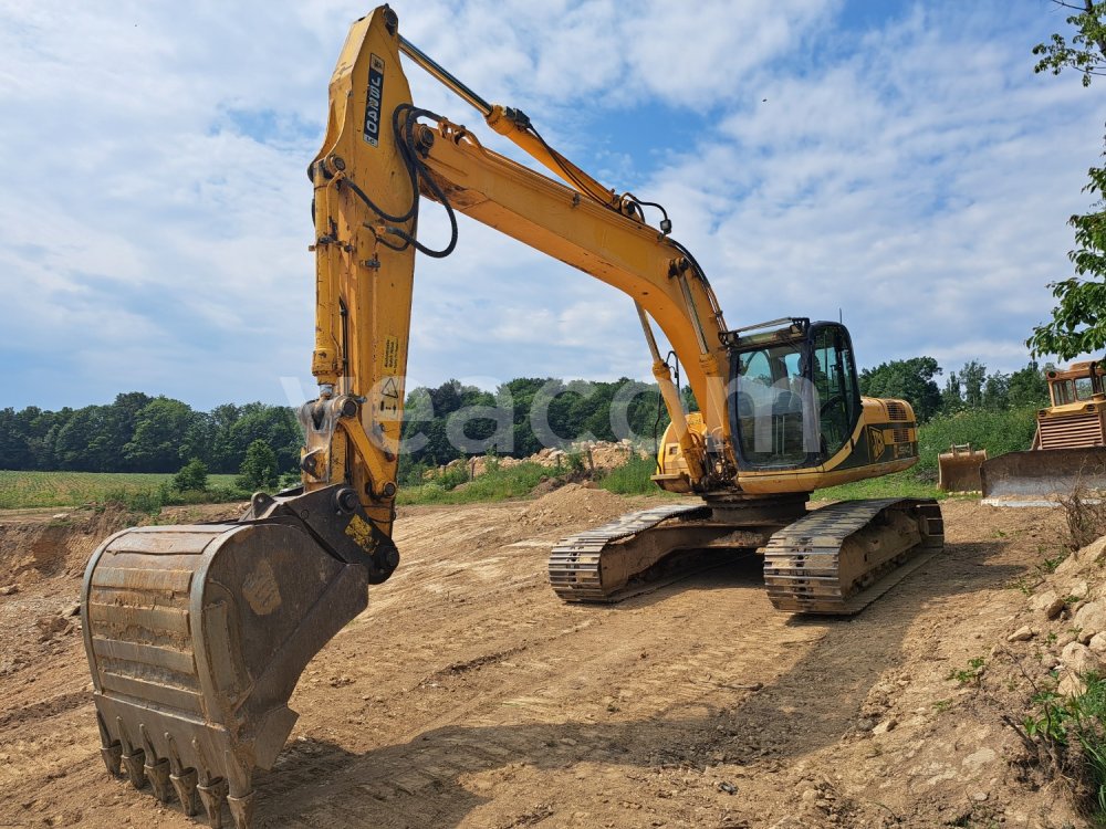Online aukce: JCB  JS240 LC